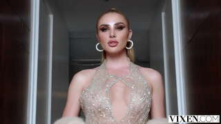 RUBAH betina yang Cantik gadis fuck dalam panas lesbian bertiga