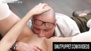 SmutPuppet - Večera na tinejdžerski maca