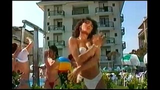 سبرینا Salerno سے - لڑکوں کے لڑکوں کے لڑکوں کو (سینسر) سبرینا Salerno سے - لڑکوں کے لڑکوں کے لڑکوں کو (سینسر)