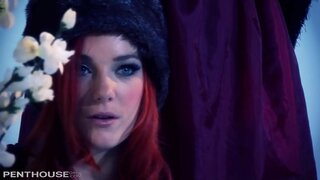 Penthouse Lesbiske Dani og Marie knulle hverandre i snøen